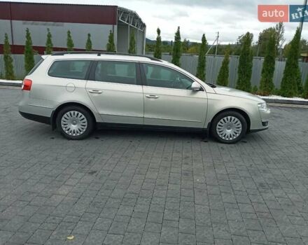 Серый Фольксваген Пассат, объемом двигателя 1.8 л и пробегом 215 тыс. км за 6600 $, фото 27 на Automoto.ua