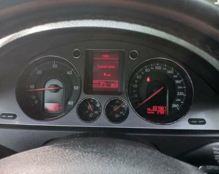 Серый Фольксваген Пассат, объемом двигателя 1.9 л и пробегом 397 тыс. км за 6500 $, фото 4 на Automoto.ua