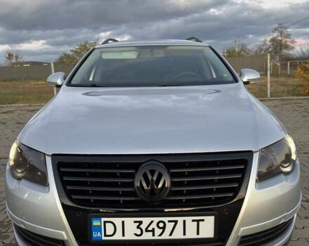 Фольксваген Пассат 2008 в Глубокой на Automoto.ua Серый Фольксваген Пассат, объемом двигателя 1.97 л и пробегом 385 тыс. км за 5999 $, фото 3 на Automoto.ua