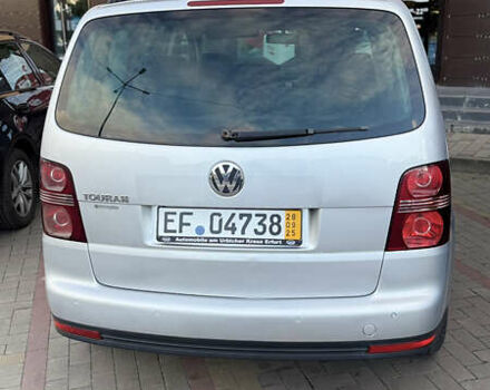 Сірий Фольксваген Пассат, об'ємом двигуна 1.8 л та пробігом 199 тис. км за 7500 $, фото 5 на Automoto.ua