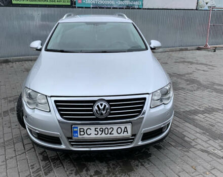 Серый Фольксваген Пассат, объемом двигателя 1.8 л и пробегом 370 тыс. км за 6000 $, фото 6 на Automoto.ua