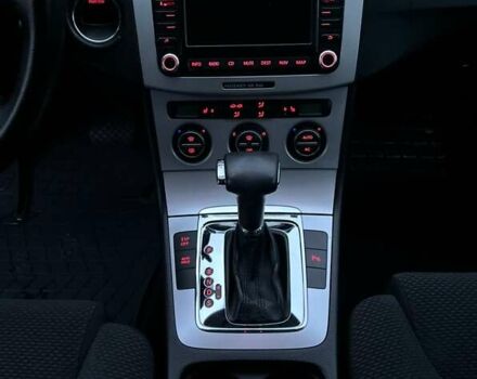 Сірий Фольксваген Пассат, об'ємом двигуна 1.8 л та пробігом 298 тис. км за 5999 $, фото 24 на Automoto.ua