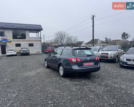 Серый Фольксваген Пассат, объемом двигателя 1.6 л и пробегом 243 тыс. км за 6450 $, фото 20 на Automoto.ua