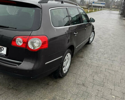 Сірий Фольксваген Пассат, об'ємом двигуна 1.97 л та пробігом 400 тис. км за 6685 $, фото 10 на Automoto.ua