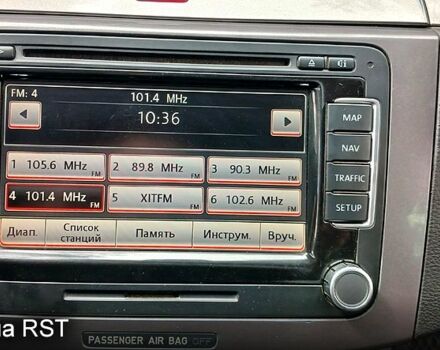 Серый Фольксваген Пассат, объемом двигателя 1.4 л и пробегом 320 тыс. км за 5400 $, фото 9 на Automoto.ua