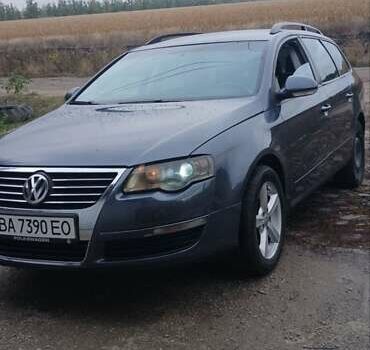 Серый Фольксваген Пассат, объемом двигателя 1.9 л и пробегом 182 тыс. км за 6500 $, фото 1 на Automoto.ua