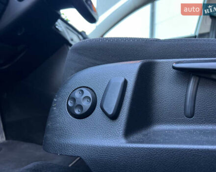 Сірий Фольксваген Пассат, об'ємом двигуна 1.97 л та пробігом 245 тис. км за 5999 $, фото 31 на Automoto.ua