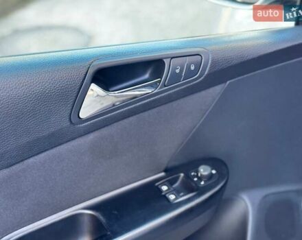 Сірий Фольксваген Пассат, об'ємом двигуна 1.4 л та пробігом 306 тис. км за 4900 $, фото 40 на Automoto.ua