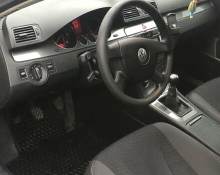 Серый Фольксваген Пассат, объемом двигателя 2 л и пробегом 278 тыс. км за 6250 $, фото 9 на Automoto.ua