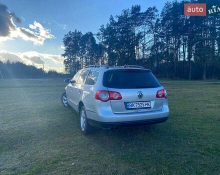 Сірий Фольксваген Пассат, об'ємом двигуна 2 л та пробігом 275 тис. км за 5700 $, фото 5 на Automoto.ua