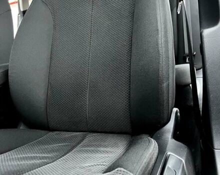 Серый Фольксваген Пассат, объемом двигателя 1.6 л и пробегом 198 тыс. км за 7600 $, фото 19 на Automoto.ua