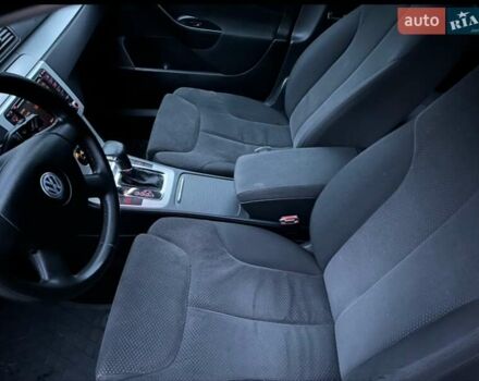 Сірий Фольксваген Пассат, об'ємом двигуна 1.8 л та пробігом 298 тис. км за 5999 $, фото 28 на Automoto.ua