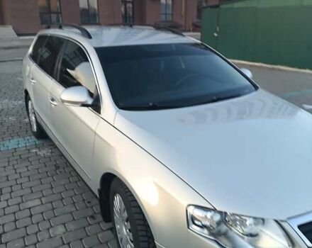 Серый Фольксваген Пассат, объемом двигателя 1.8 л и пробегом 215 тыс. км за 6600 $, фото 2 на Automoto.ua