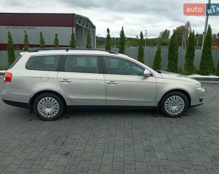 Серый Фольксваген Пассат, объемом двигателя 1.8 л и пробегом 215 тыс. км за 6600 $, фото 16 на Automoto.ua