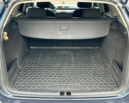 Серый Фольксваген Пассат, объемом двигателя 1.8 л и пробегом 292 тыс. км за 8740 $, фото 17 на Automoto.ua