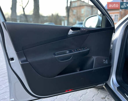 Сірий Фольксваген Пассат, об'ємом двигуна 1.97 л та пробігом 296 тис. км за 6750 $, фото 33 на Automoto.ua