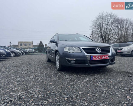 Серый Фольксваген Пассат, объемом двигателя 1.6 л и пробегом 243 тыс. км за 6450 $, фото 8 на Automoto.ua