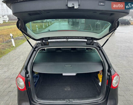 Сірий Фольксваген Пассат, об'ємом двигуна 1.97 л та пробігом 400 тис. км за 6685 $, фото 12 на Automoto.ua