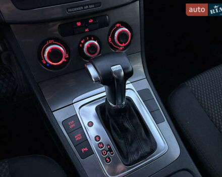 Сірий Фольксваген Пассат, об'ємом двигуна 2 л та пробігом 295 тис. км за 6999 $, фото 37 на Automoto.ua