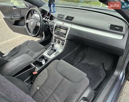 Серый Фольксваген Пассат, объемом двигателя 1.97 л и пробегом 302 тыс. км за 4950 $, фото 67 на Automoto.ua