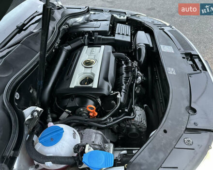 Серый Фольксваген Пассат, объемом двигателя 1.8 л и пробегом 227 тыс. км за 7450 $, фото 56 на Automoto.ua