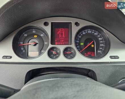 Серый Фольксваген Пассат, объемом двигателя 1.97 л и пробегом 302 тыс. км за 4950 $, фото 59 на Automoto.ua