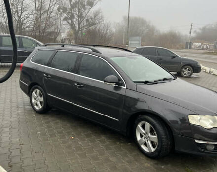 Серый Фольксваген Пассат, объемом двигателя 1.9 л и пробегом 305 тыс. км за 6600 $, фото 6 на Automoto.ua