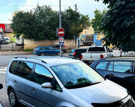 Сірий Фольксваген Пассат, об'ємом двигуна 1.8 л та пробігом 199 тис. км за 7500 $, фото 9 на Automoto.ua