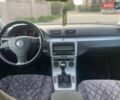 Серый Фольксваген Пассат, объемом двигателя 1.97 л и пробегом 356 тыс. км за 5799 $, фото 18 на Automoto.ua