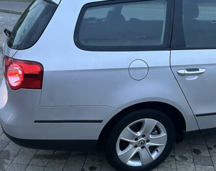 Серый Фольксваген Пассат, объемом двигателя 1.97 л и пробегом 270 тыс. км за 7000 $, фото 5 на Automoto.ua