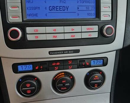 Серый Фольксваген Пассат, объемом двигателя 2 л и пробегом 304 тыс. км за 4900 $, фото 26 на Automoto.ua