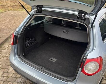 Серый Фольксваген Пассат, объемом двигателя 1.97 л и пробегом 285 тыс. км за 5500 $, фото 22 на Automoto.ua