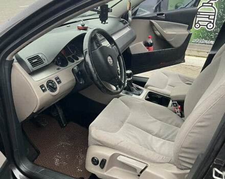 Серый Фольксваген Пассат, объемом двигателя 1.9 л и пробегом 305 тыс. км за 6600 $, фото 11 на Automoto.ua