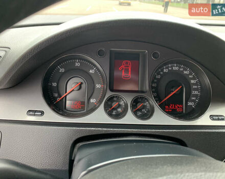 Серый Фольксваген Пассат, объемом двигателя 1.9 л и пробегом 230 тыс. км за 7500 $, фото 9 на Automoto.ua