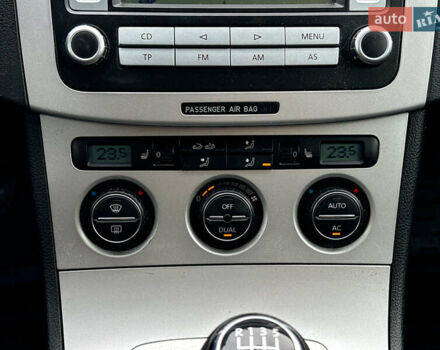 Серый Фольксваген Пассат, объемом двигателя 1.8 л и пробегом 292 тыс. км за 8740 $, фото 27 на Automoto.ua