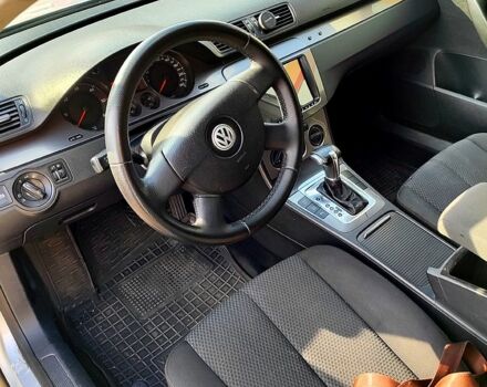 Сірий Фольксваген Пассат, об'ємом двигуна 2 л та пробігом 250 тис. км за 6300 $, фото 4 на Automoto.ua