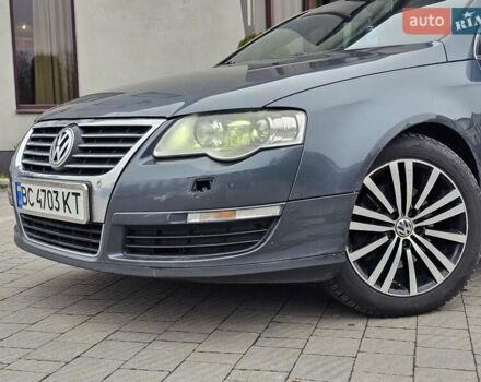 Серый Фольксваген Пассат, объемом двигателя 1.97 л и пробегом 302 тыс. км за 4950 $, фото 7 на Automoto.ua