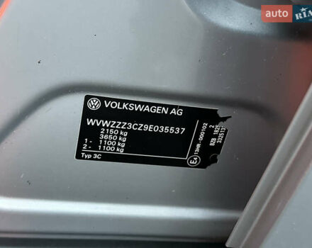 Серый Фольксваген Пассат, объемом двигателя 1.8 л и пробегом 227 тыс. км за 7450 $, фото 38 на Automoto.ua