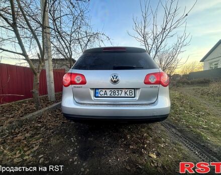 Серый Фольксваген Пассат, объемом двигателя 2 л и пробегом 220 тыс. км за 7500 $, фото 4 на Automoto.ua