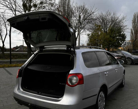 Серый Фольксваген Пассат, объемом двигателя 1.97 л и пробегом 349 тыс. км за 4850 $, фото 46 на Automoto.ua