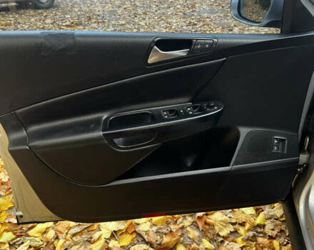 Серый Фольксваген Пассат, объемом двигателя 1.97 л и пробегом 330 тыс. км за 7499 $, фото 15 на Automoto.ua