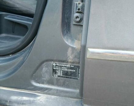 Серый Фольксваген Пассат, объемом двигателя 2 л и пробегом 304 тыс. км за 4900 $, фото 16 на Automoto.ua