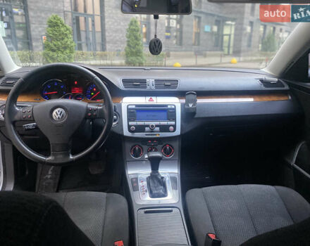 Сірий Фольксваген Пассат, об'ємом двигуна 1.97 л та пробігом 300 тис. км за 5700 $, фото 4 на Automoto.ua