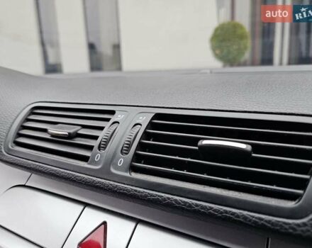 Серый Фольксваген Пассат, объемом двигателя 1.97 л и пробегом 302 тыс. км за 4950 $, фото 69 на Automoto.ua