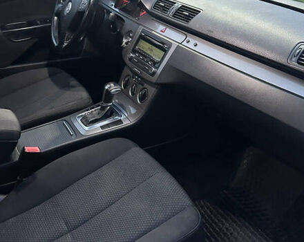 Серый Фольксваген Пассат, объемом двигателя 1.97 л и пробегом 270 тыс. км за 7000 $, фото 8 на Automoto.ua