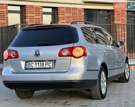 Сірий Фольксваген Пассат, об'ємом двигуна 2 л та пробігом 295 тис. км за 6999 $, фото 11 на Automoto.ua