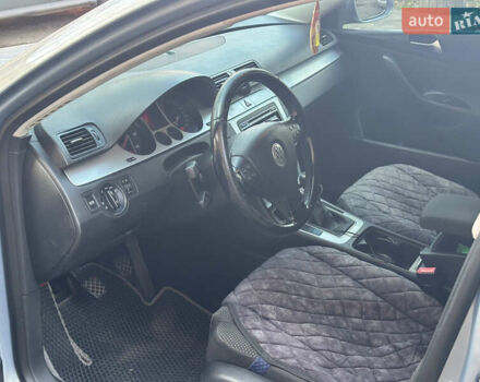 Серый Фольксваген Пассат, объемом двигателя 1.97 л и пробегом 358 тыс. км за 5500 $, фото 7 на Automoto.ua