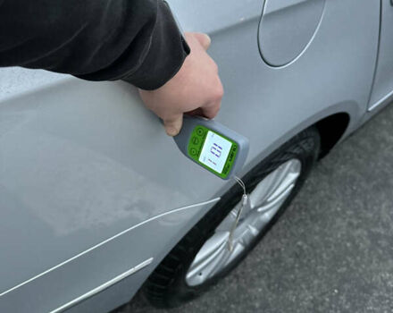 Серый Фольксваген Пассат, объемом двигателя 1.8 л и пробегом 227 тыс. км за 7450 $, фото 66 на Automoto.ua