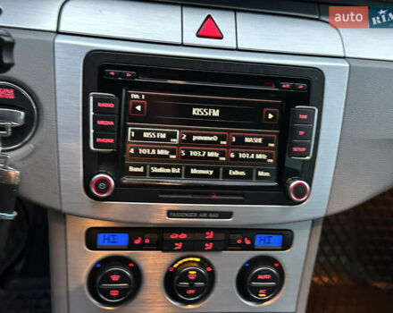 Серый Фольксваген Пассат, объемом двигателя 1.8 л и пробегом 227 тыс. км за 7450 $, фото 33 на Automoto.ua