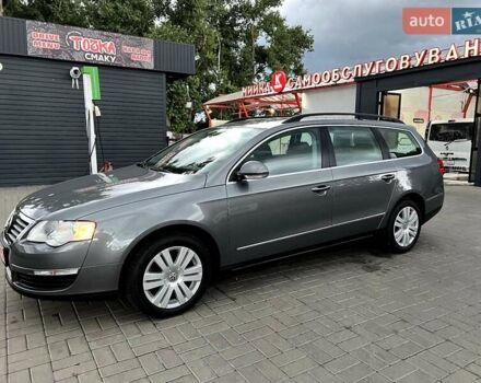 Серый Фольксваген Пассат, объемом двигателя 1.6 л и пробегом 198 тыс. км за 7600 $, фото 12 на Automoto.ua